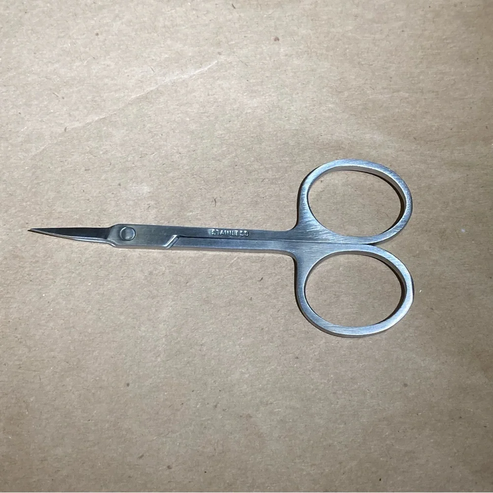 Bobbi brown scissor